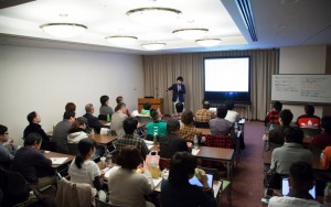 62365_541792415927580_1530259784_n